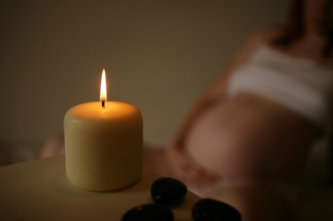 pregnancy and aromatherapy - pregnant woman relaxing